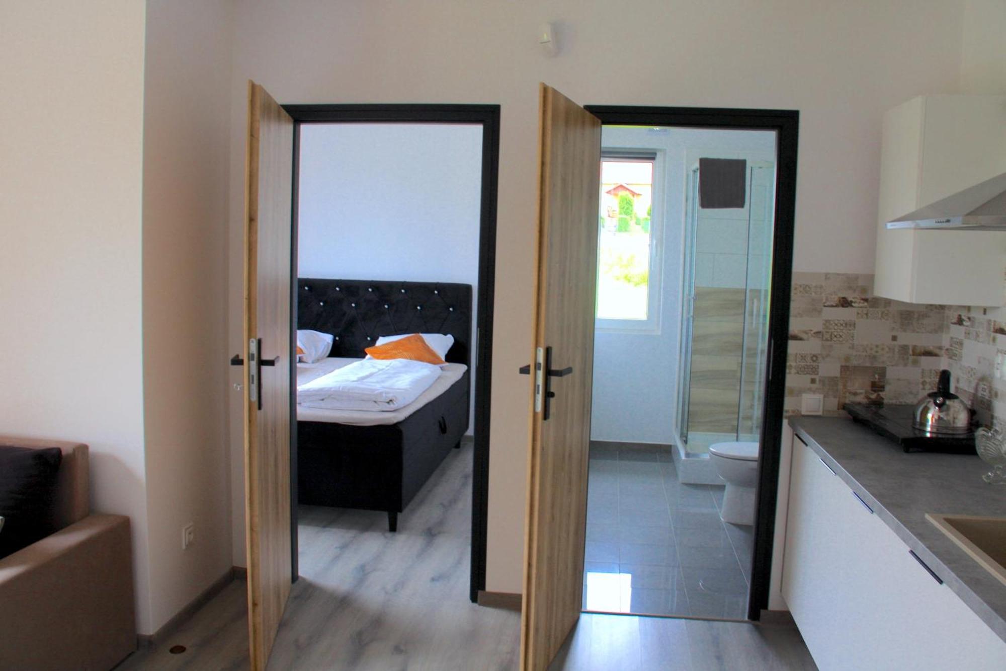 Apartamenty Kwiat Jabloni Mikołajki Exteriör bild